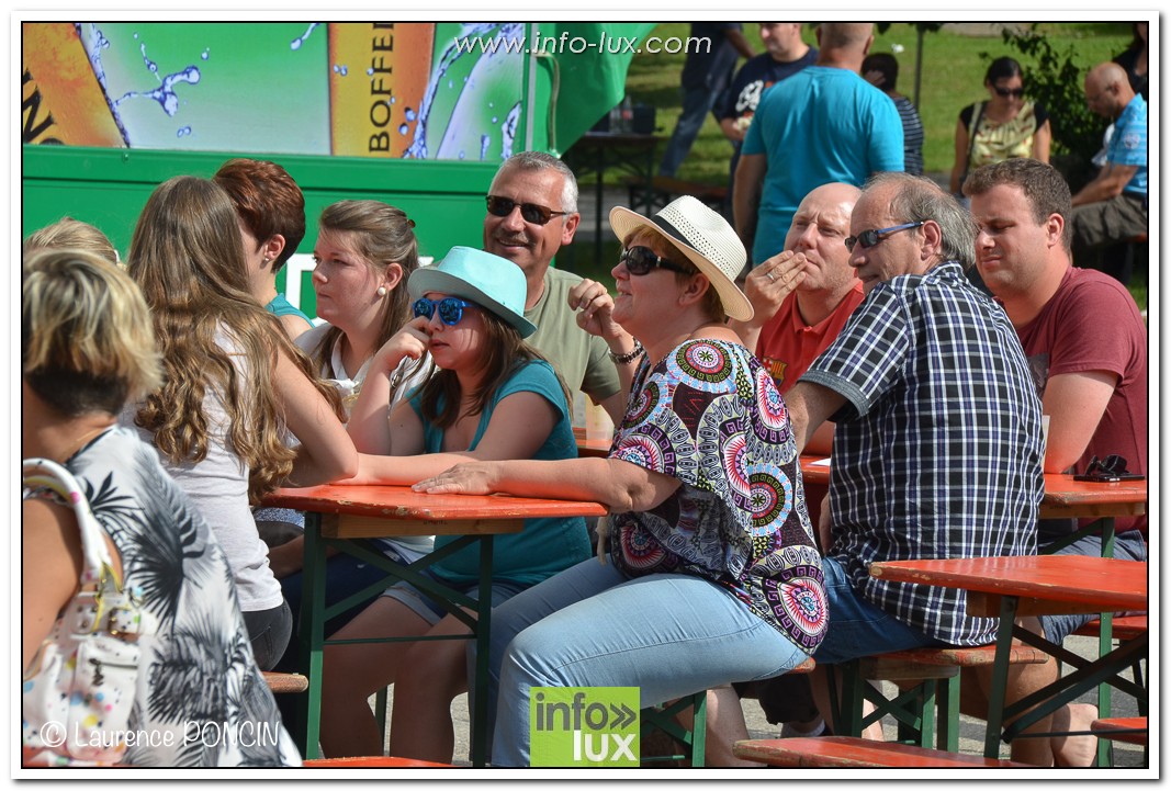 //media/jw_sigpro/users/0000002529/fetenationalehabay2017/Laurence PONCIN-5640